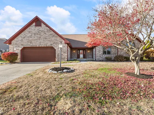 4226 Moss Ridge Ct, Indianapolis, IN 46237