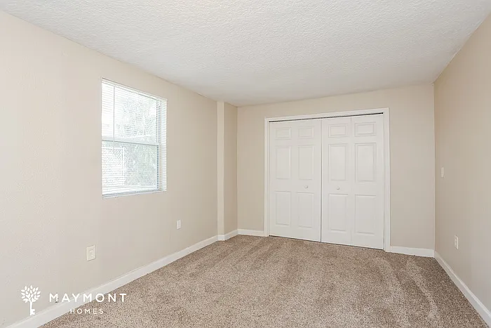 5063 Columbus Ave — Photo 10