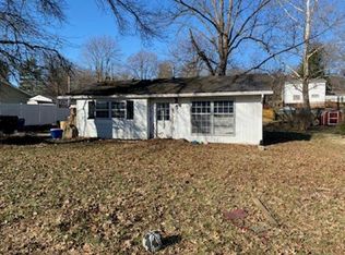 524 S 8th St, Rockport, IN 47635