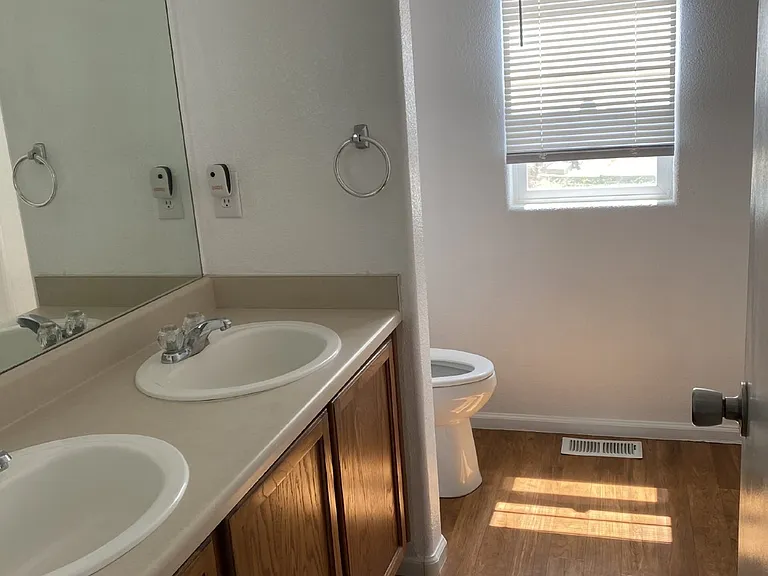 7366 Brush Hollow Dr — Photo 9