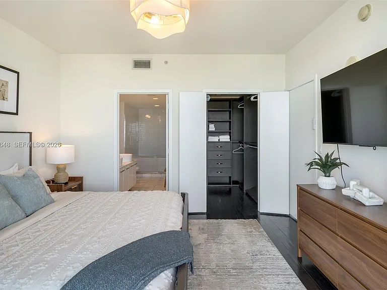 888 Biscayne Blvd #3111 — Photo 22