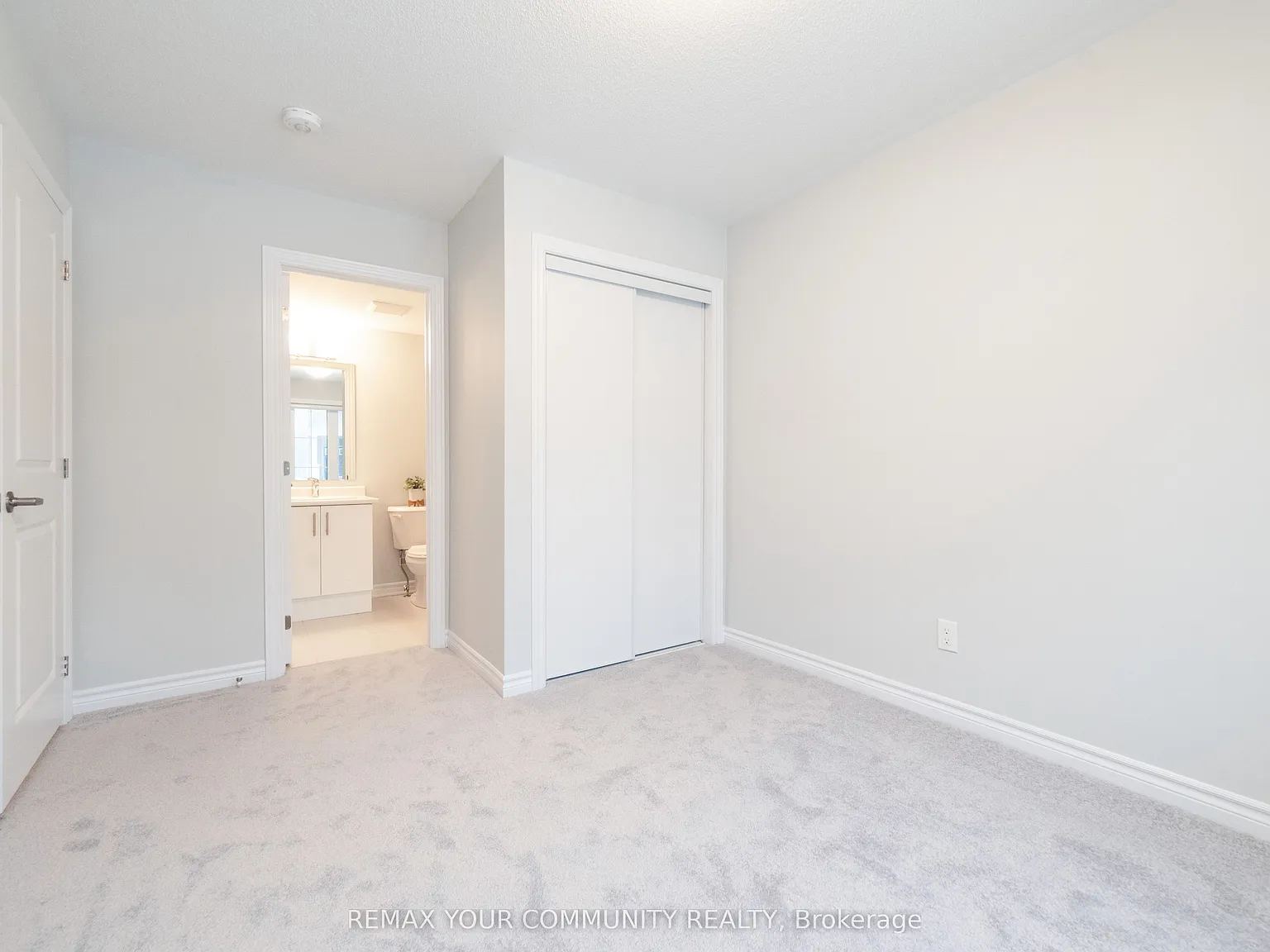 4 bed, $3,200 — Photo 4