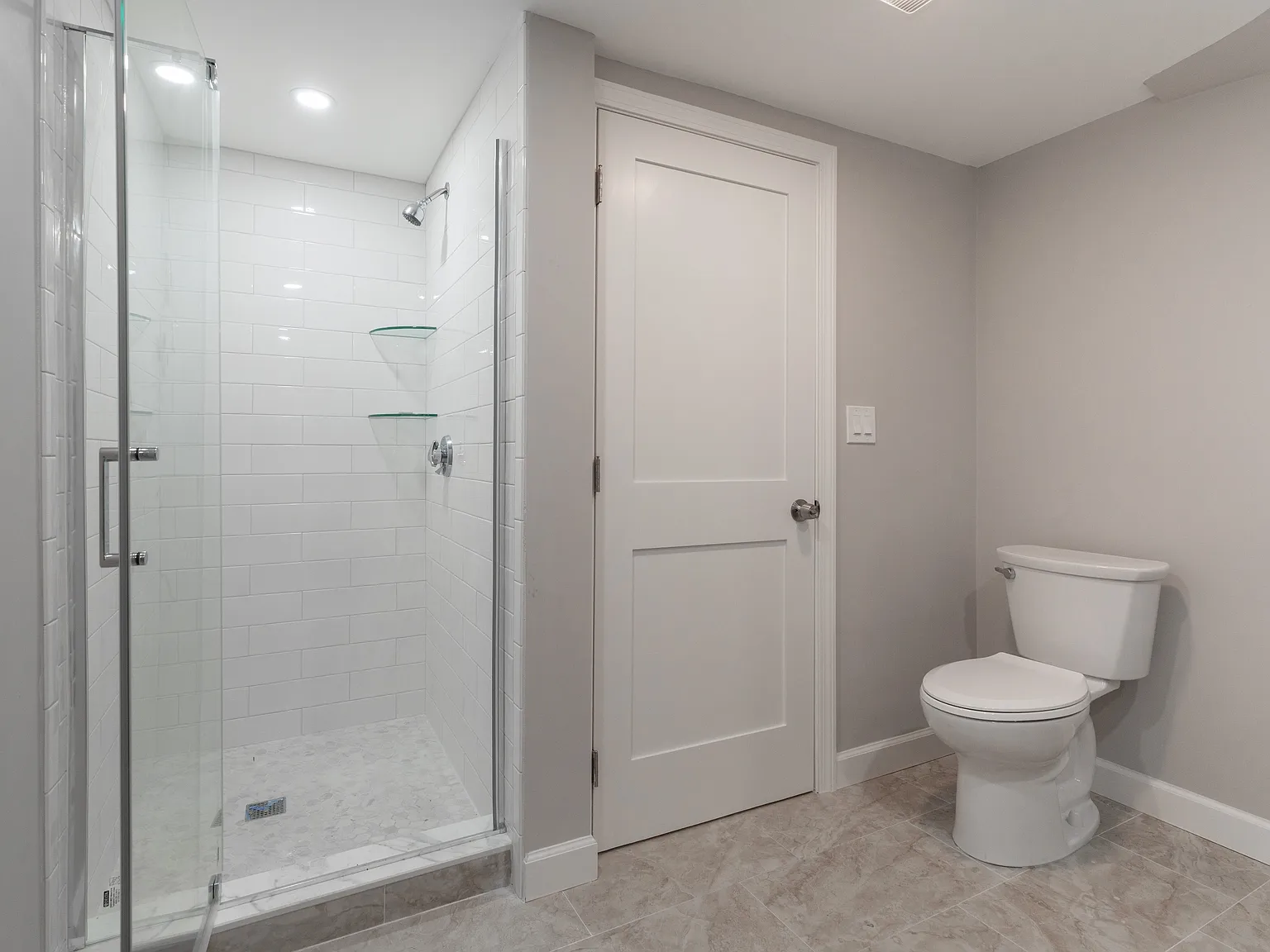 3-5 Linnaean Street - 7B — Photo 3