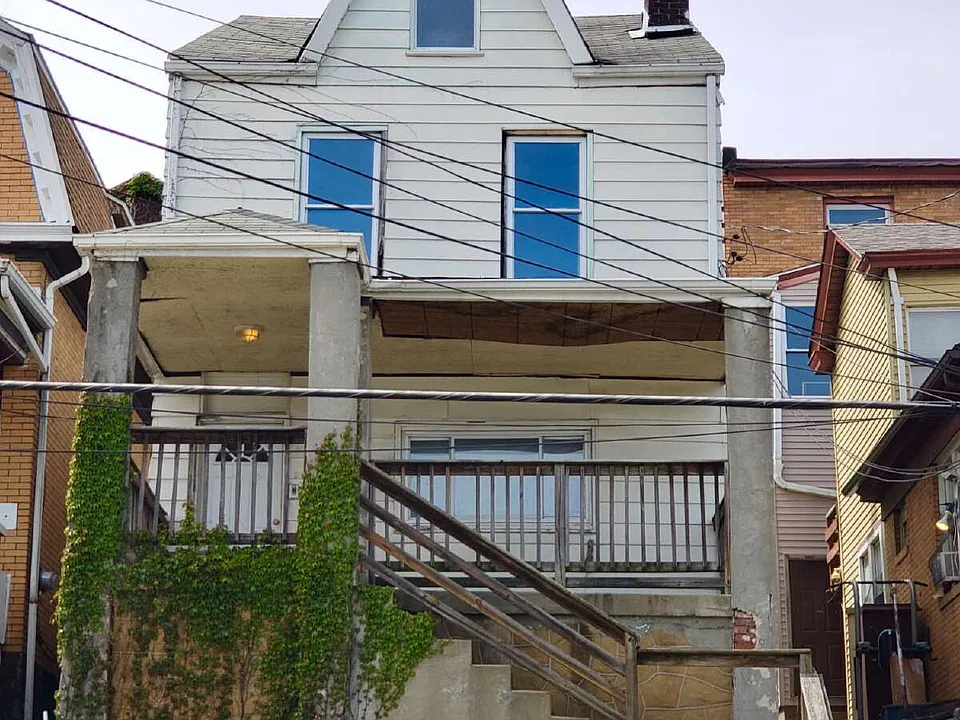 447 Hays Ave #1