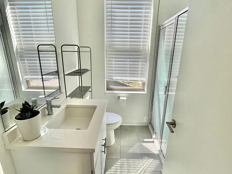 3103 Beachview Ln — Photo 37
