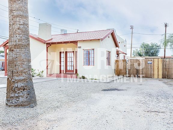 3rd image of 807 N Brown Ave