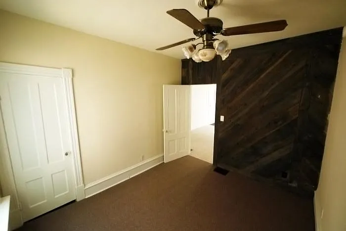 3 bed, $2,835 — Photo 3