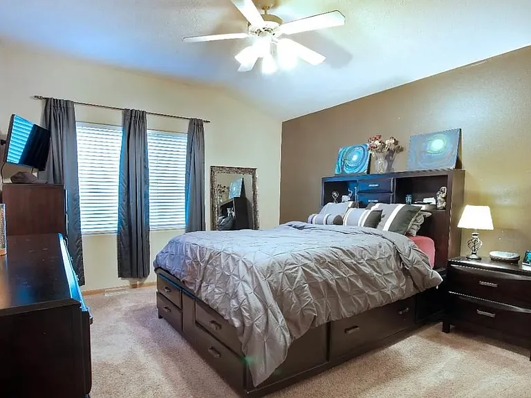 17282 Sprague St — Photo 17