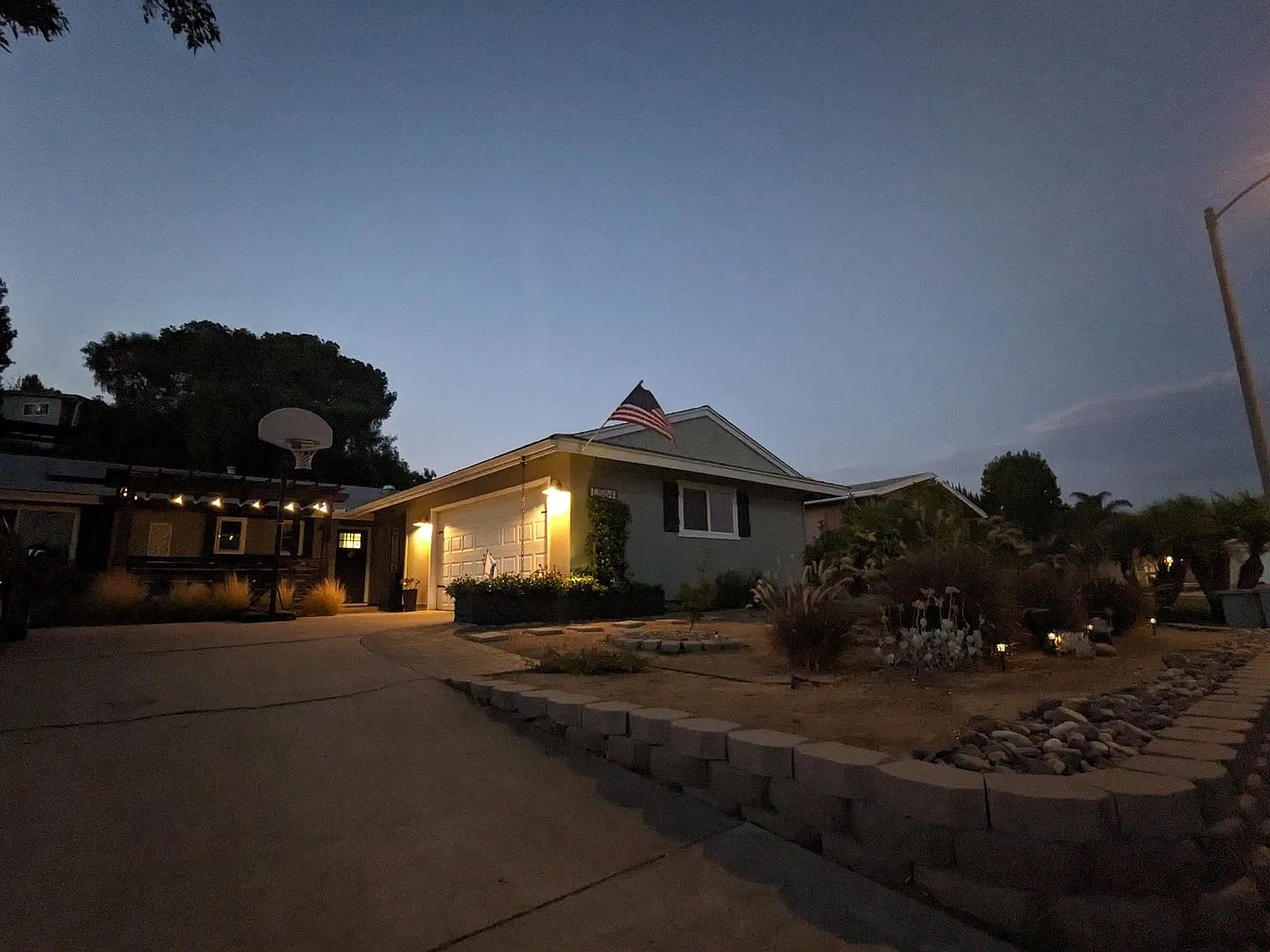 Unfurnished Beautifully Updated Poway Home with Owned Solar & Modern Upgrades — Photo 4