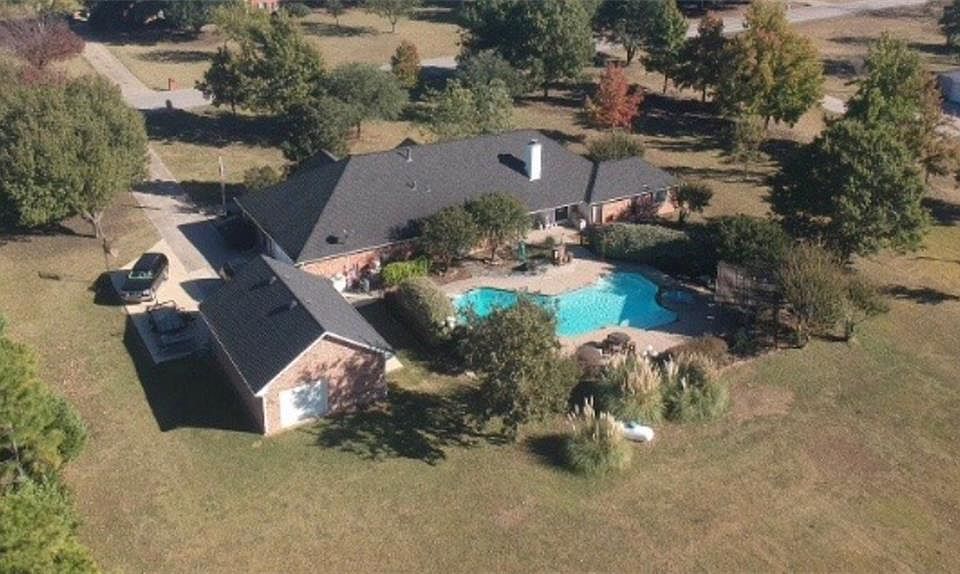 1st image of 91 Man O War Ln