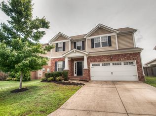 953 Legacy Park Rd, Mount Juliet, TN 37122