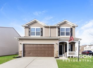 8130 Grove Berry Dr, Indianapolis, IN 46239
