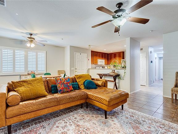 5th image of 25866 Iris Ave Unit C