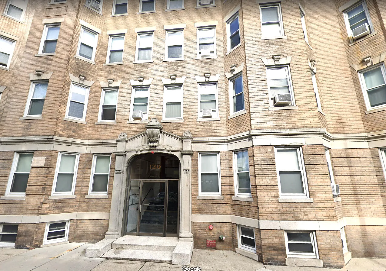 1 bed, 1.0 bath, $2,275 — Photo 1