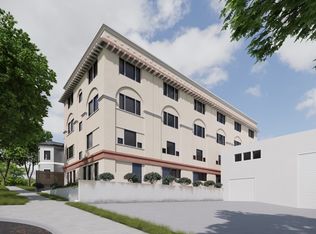 915 NE 23rd Ave, Portland, OR 97232