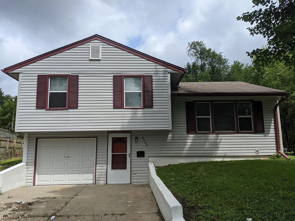 1st image of 8200 E 110th St