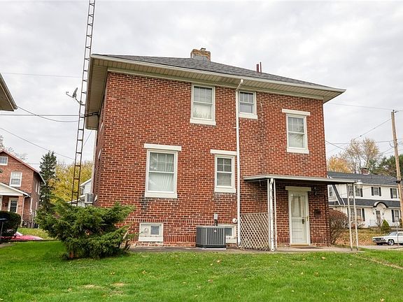 4th image of 40 Southard Ave