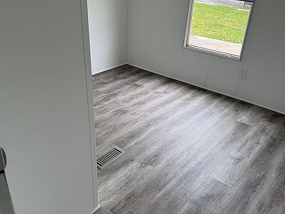 5th image of 8783 Dayton Pike Lot 33