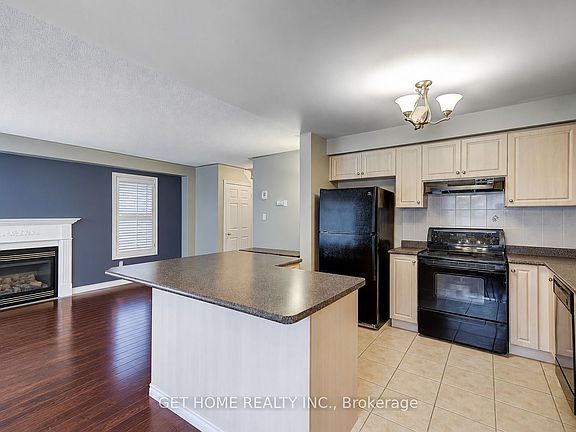 4th image of 21 Forest Valley Rd