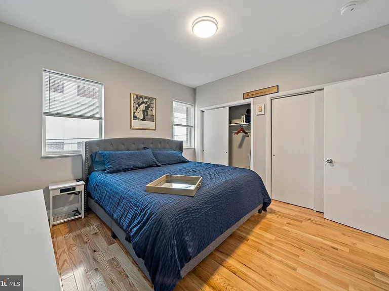 2126 S Iseminger St — Photo 13