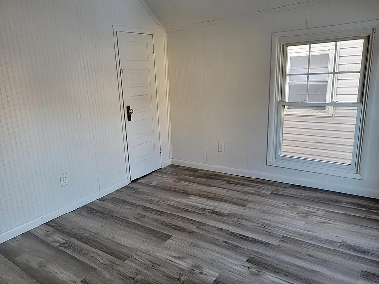 652 Coleman Ave — Photo 13