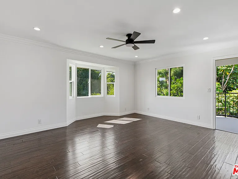 1301 Angelus Ave — Photo 24