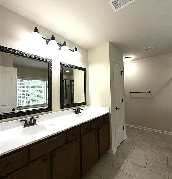 1365 Delo Ln — Photo 25