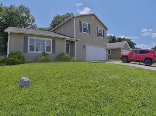 309 Stone Dr, Manhattan, KS 66503
