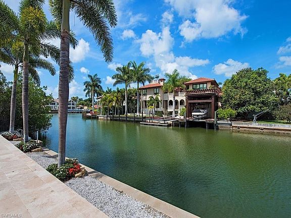 3rd image of 2260 Marina Dr