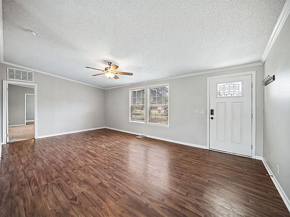 5th image of 15575 Beaumont Pl