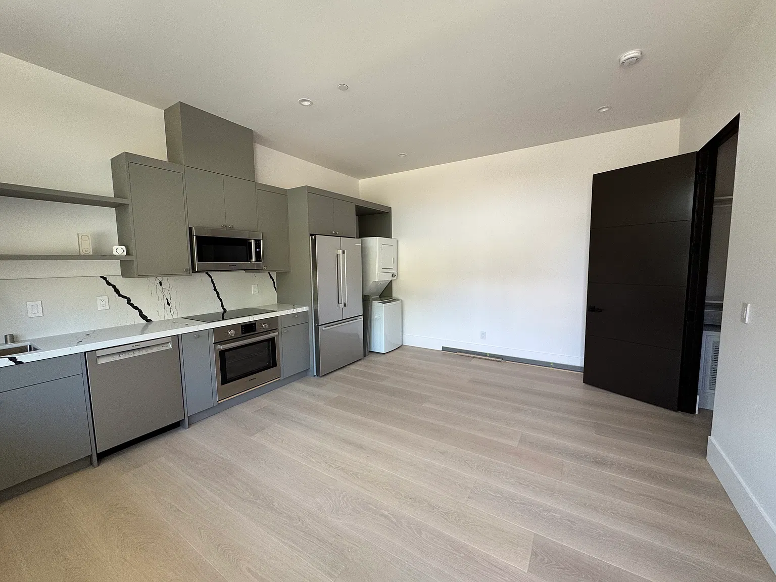 Nilda Ave, Mountain View — Photo 2