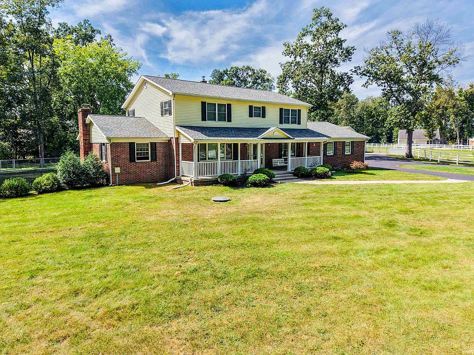 1st image of 9209 Goldspur Dr S