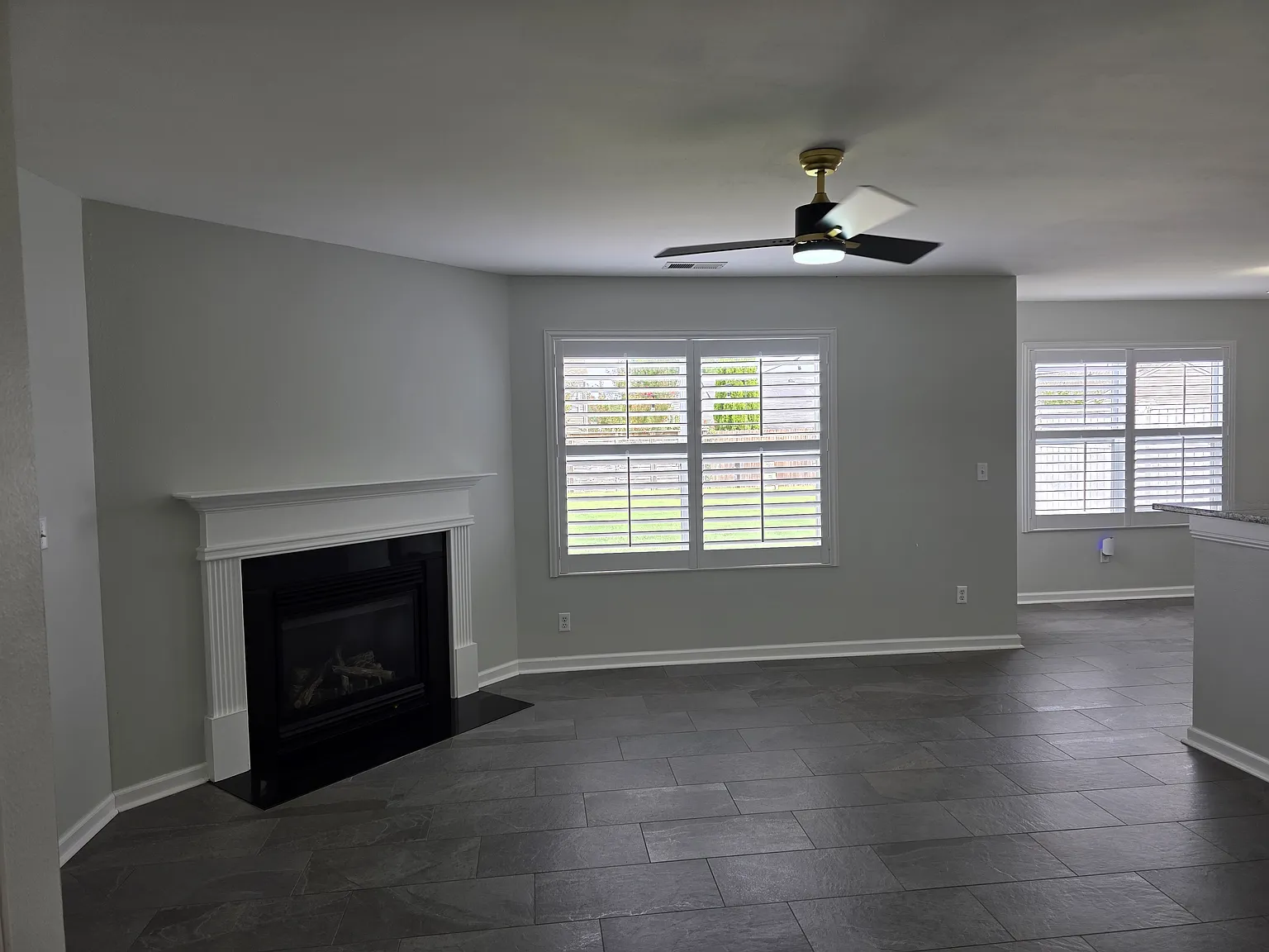 2 bed, 2.5 bath, 1669 sqft, $1,950 — Photo 4