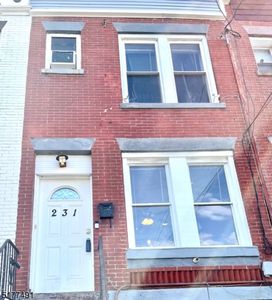 231 Arlington Ave, Jersey City, NJ, 07305