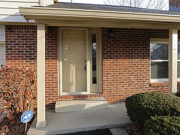 3rd image of 9186 Cinnebar Dr
