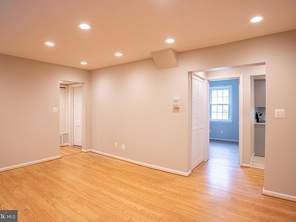 5th image of 3812 V St SE APT 101