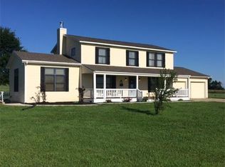 615 E 1750th Rd, Baldwin City, KS 66006