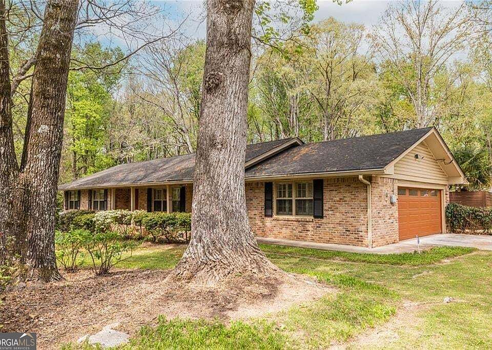 1st image of 3360 Embry Hills Dr
