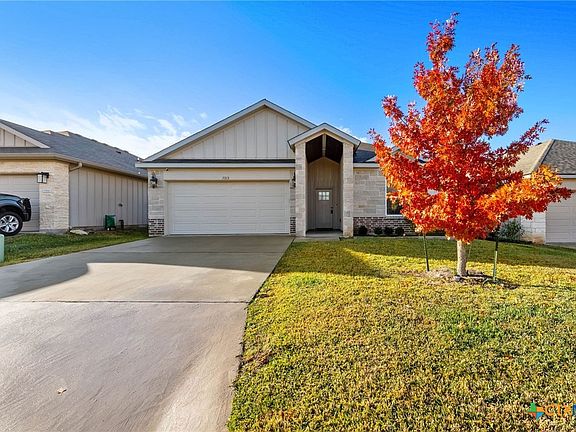 2nd image of 7713 Purvis St