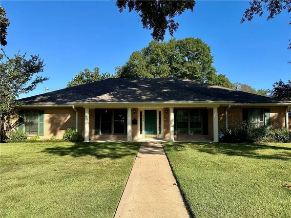 4304 Wellington Blvd, Alexandria, LA 71303