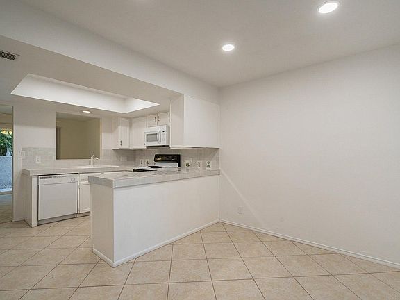 2nd image of 5434 S Hurricane Ct
