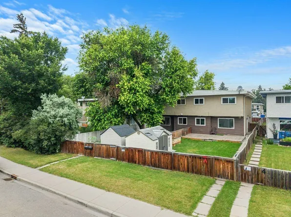 6120 S 33rd Ave NW #B, Calgary, AB T3B 1K5