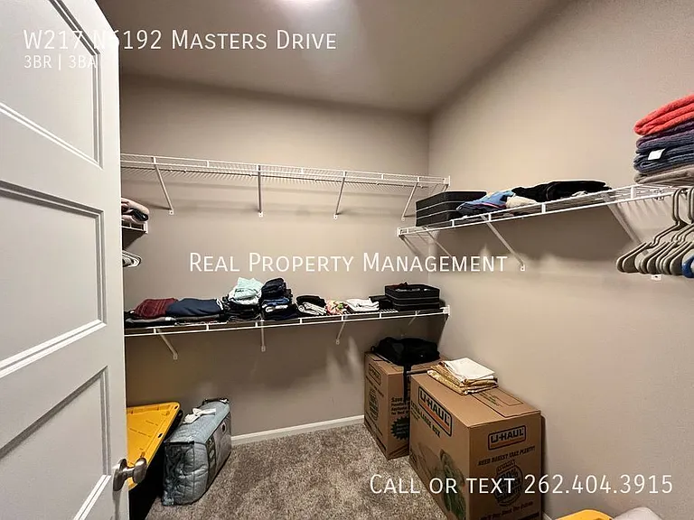 W217N6192 Masters Dr — Photo 10