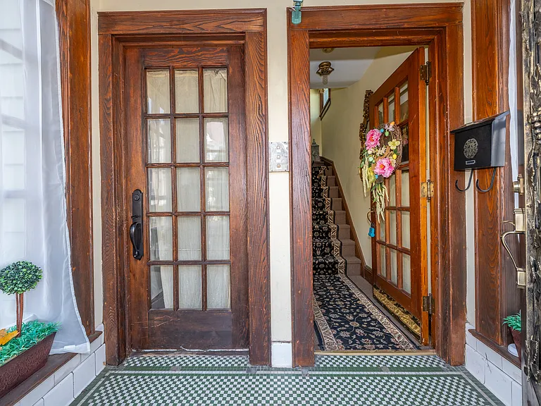 41 Beekman St #3 — Photo 3