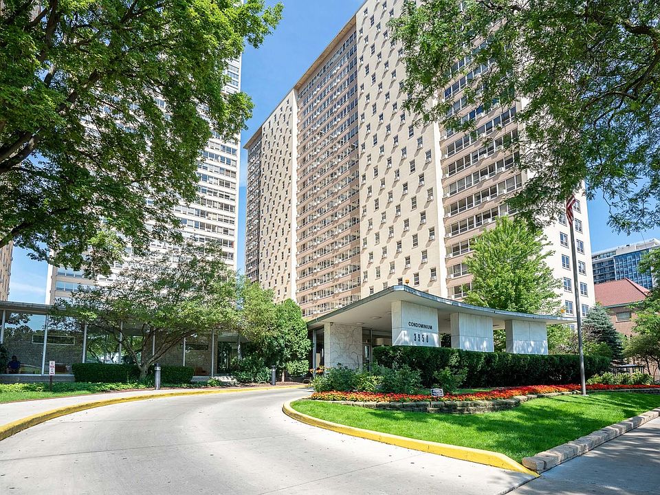 1st image of 3950 N Lake Shore Dr APT 917C