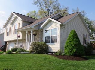 108 Schell Run Ln, Tyrone, PA 16686