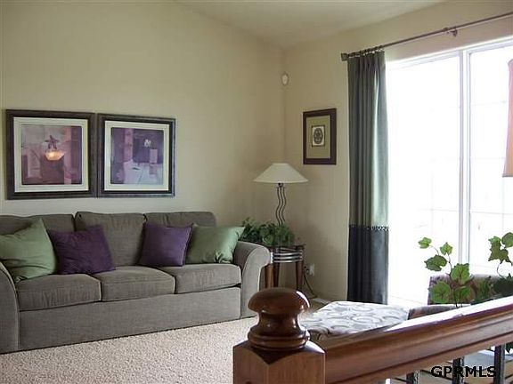 4th image of 10805 S 25th St