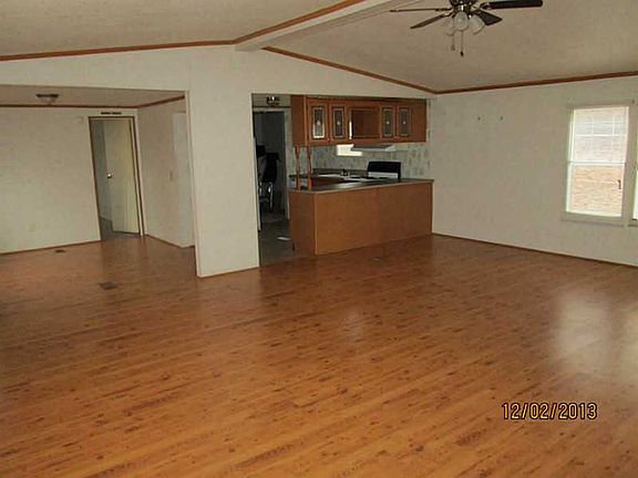 2nd image of 180 Teakwood Dr