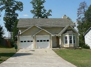 517 Cherokee Overlook Ct, Canton, GA 30115