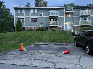 2463 Brook Ledge Rd APT 33B, Bridgeville, PA 15017